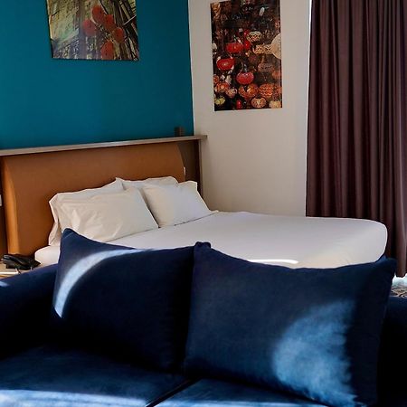 Hotel Monaco & Garden Golem  Esterno foto